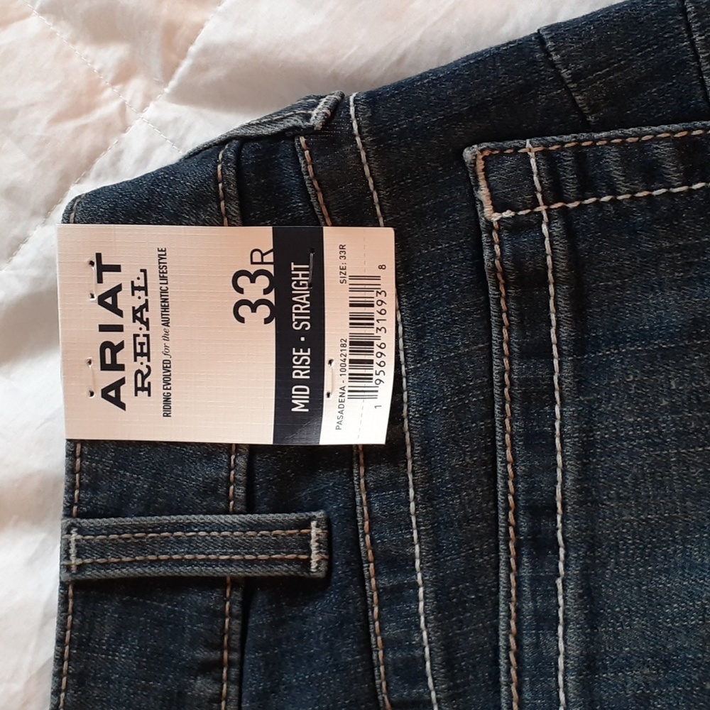 NEW Ariat Jeans
